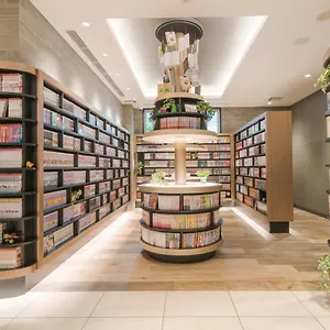 クインテッサホテル大阪心斎橋 Comic&books ホテル 大阪市